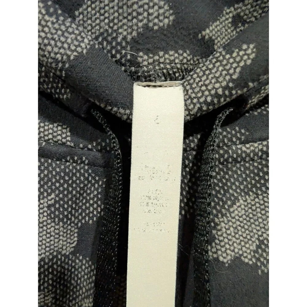 Lululemon 2 Pairs Of Joggers Gray Warm Down Jogger Camo Ready To Rulu Sz 6